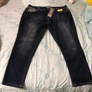 New juniors blue jeans size 22